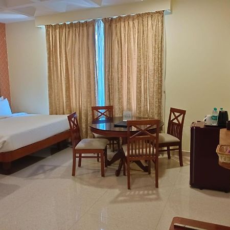 Hotel Royal Grande Vellore Esterno foto