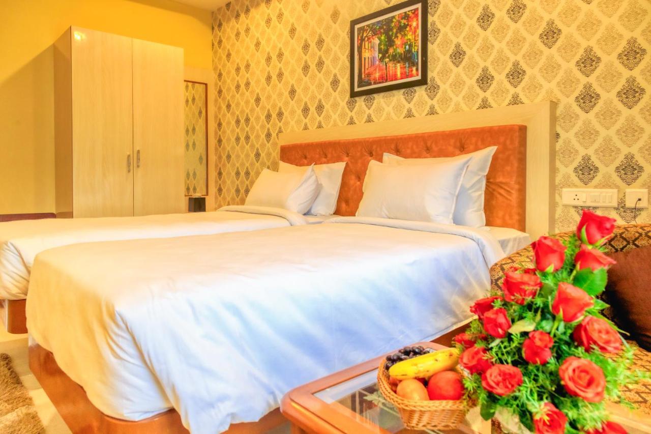Hotel Royal Grande Vellore Esterno foto