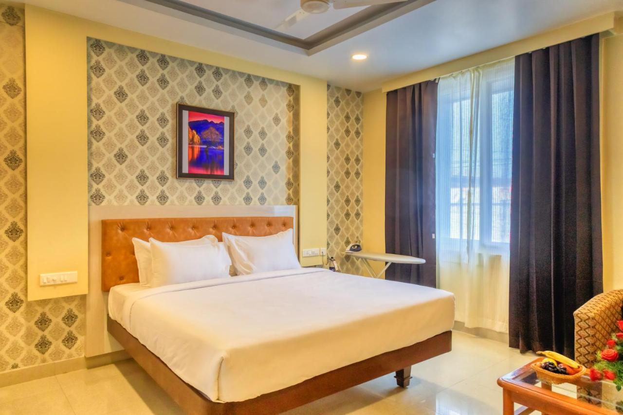 Hotel Royal Grande Vellore Esterno foto