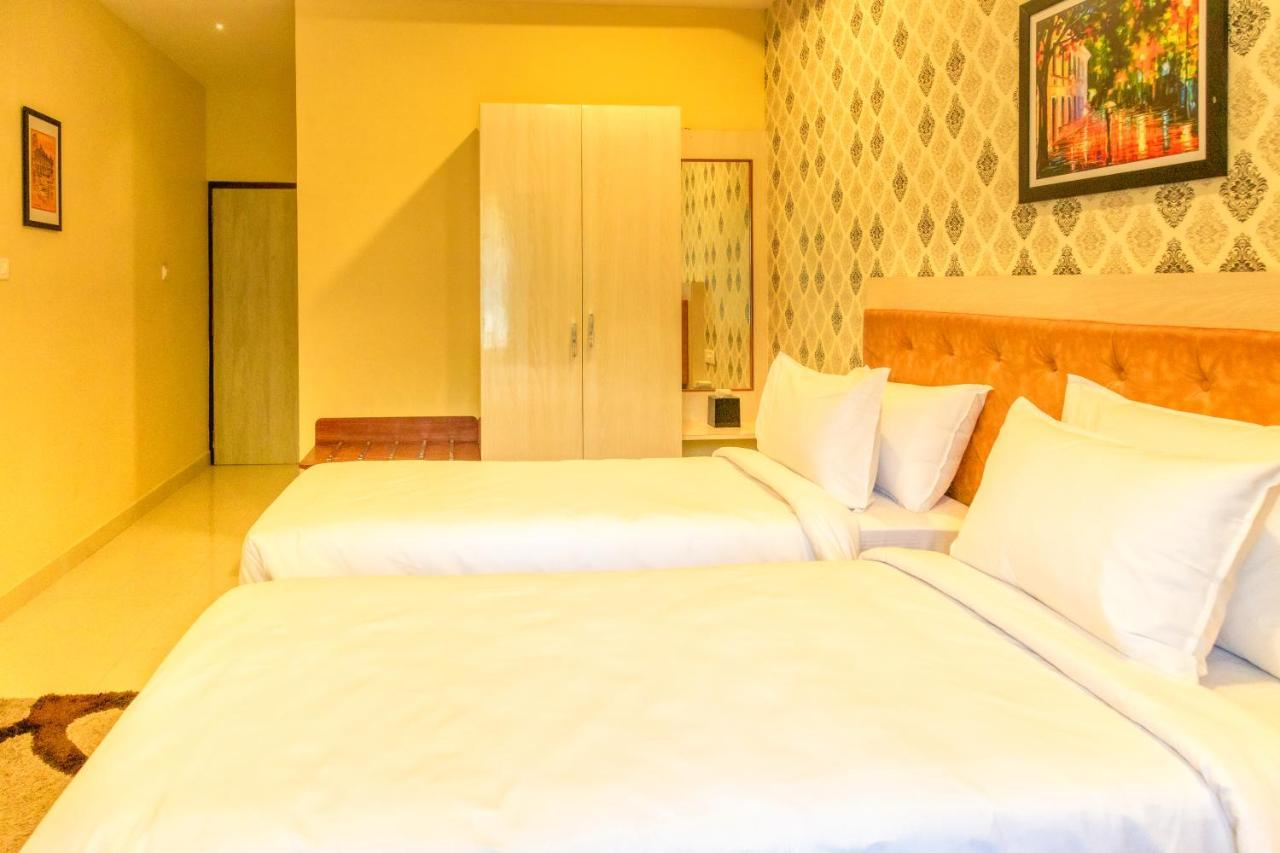 Hotel Royal Grande Vellore Esterno foto