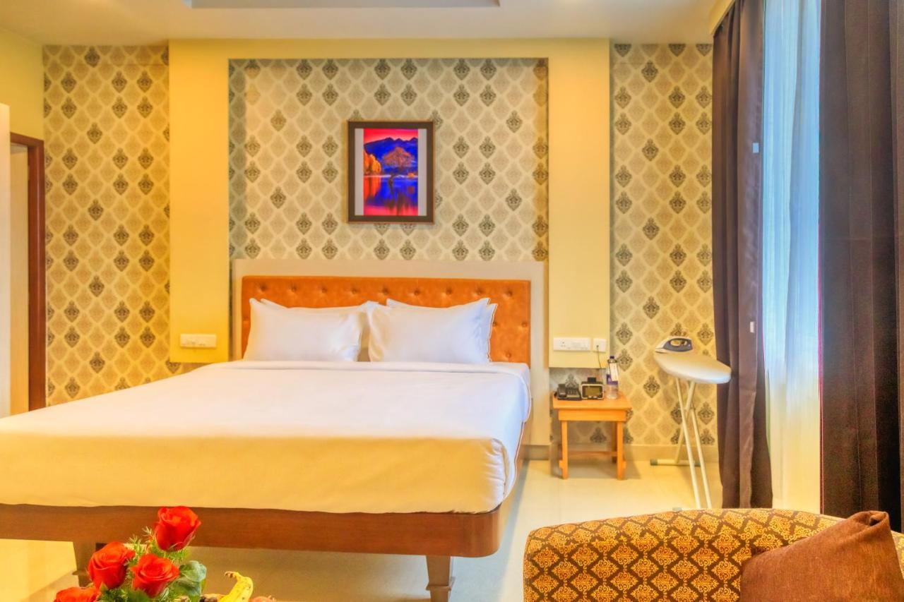 Hotel Royal Grande Vellore Esterno foto