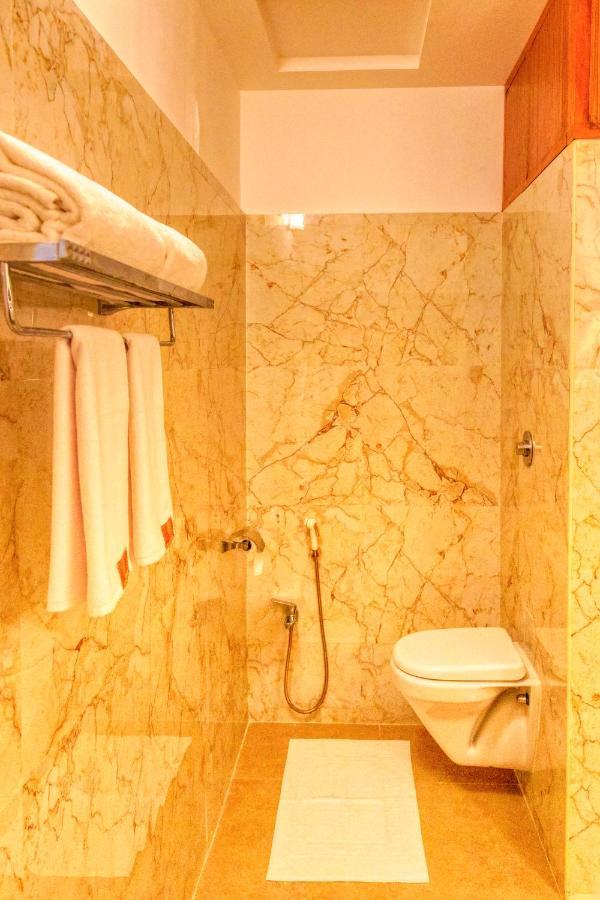 Hotel Royal Grande Vellore Esterno foto