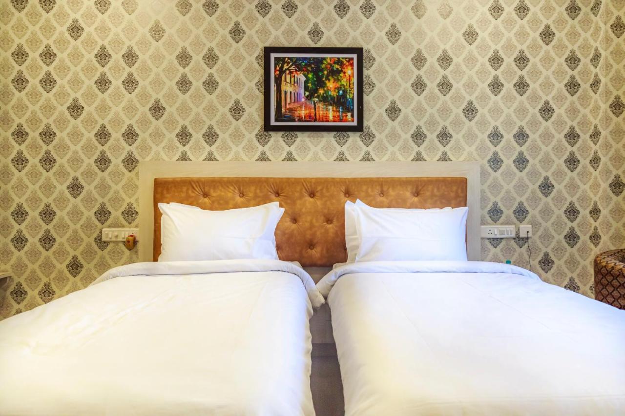Hotel Royal Grande Vellore Esterno foto