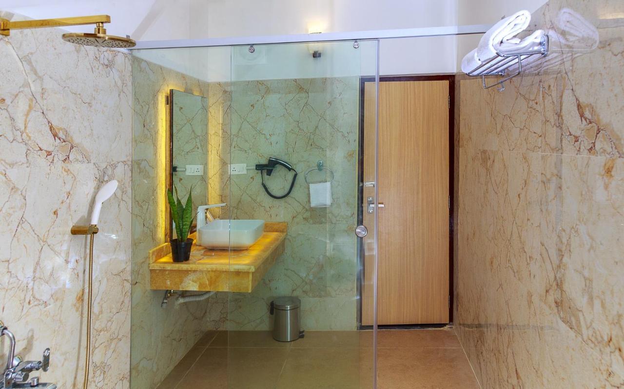 Hotel Royal Grande Vellore Esterno foto