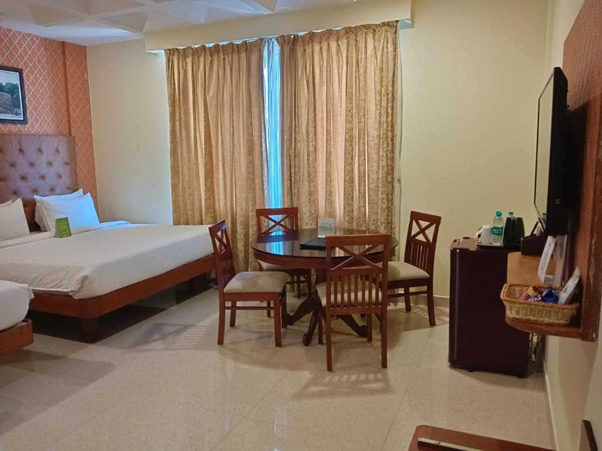 Hotel Royal Grande Vellore Esterno foto