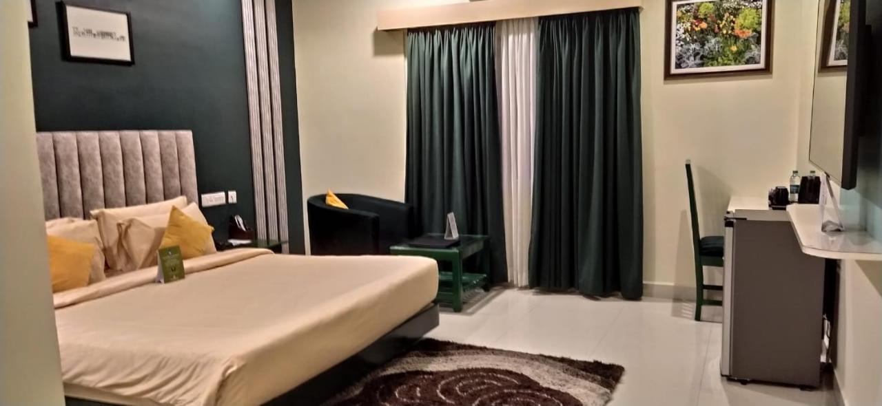 Hotel Royal Grande Vellore Esterno foto